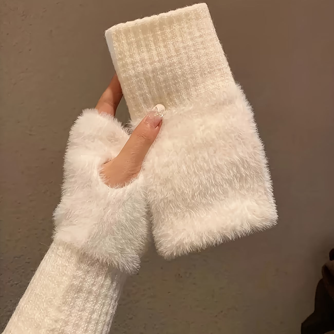 Hugsy Fingerless Gloves